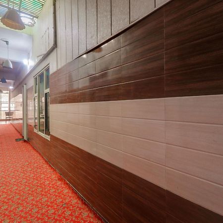 Отель Collection O Paradise And Restaurant Kashipur Экстерьер фото